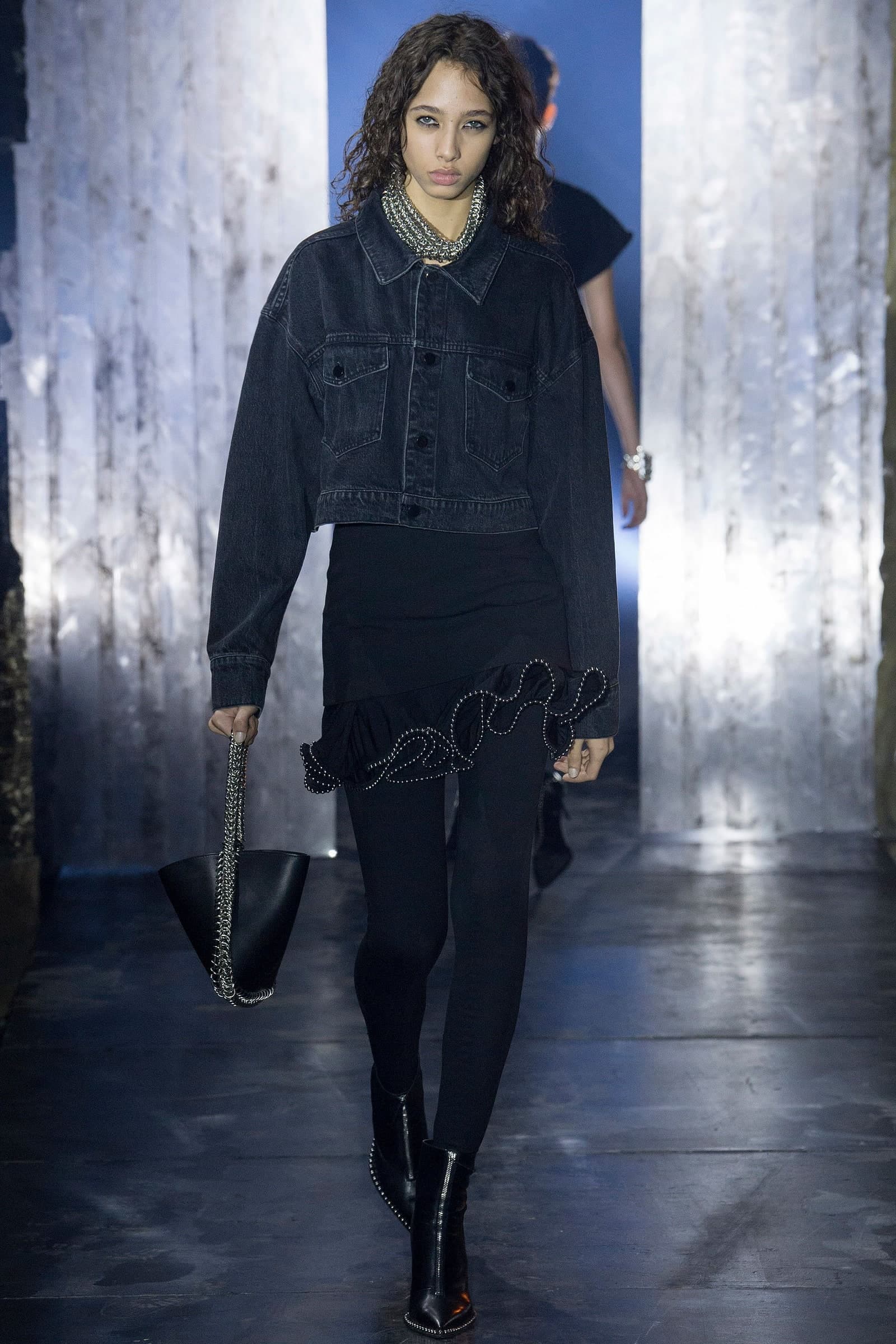 Alexander Wang — Fall/Winter 2017 — Look 09