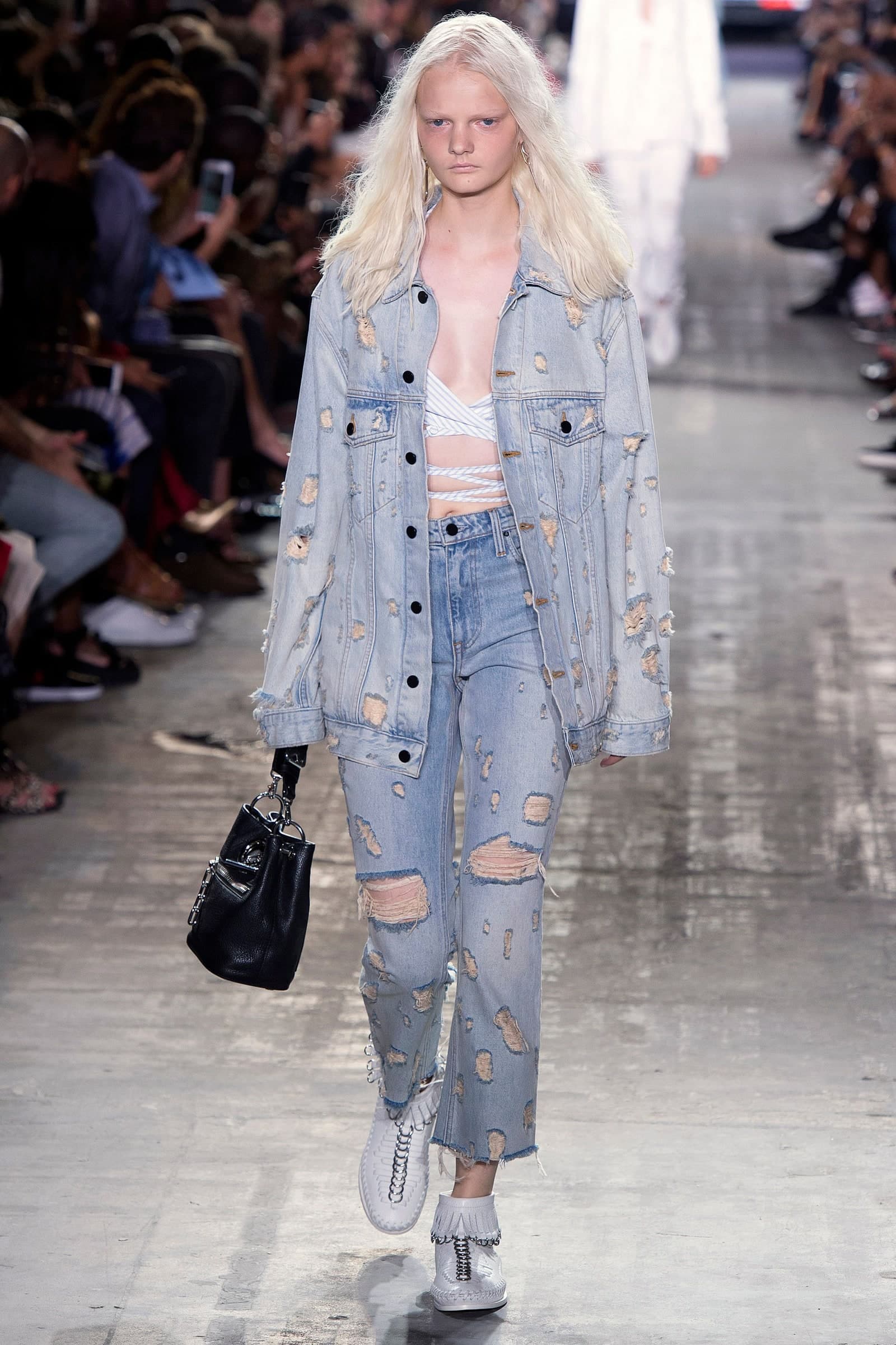 Alexander Wang — Spring/Summer 2017 — Look 15