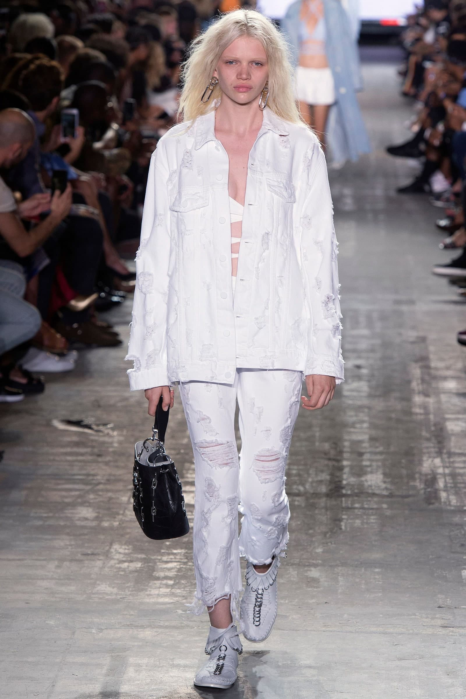 Alexander Wang — Spring/Summer 2017 — Look 16