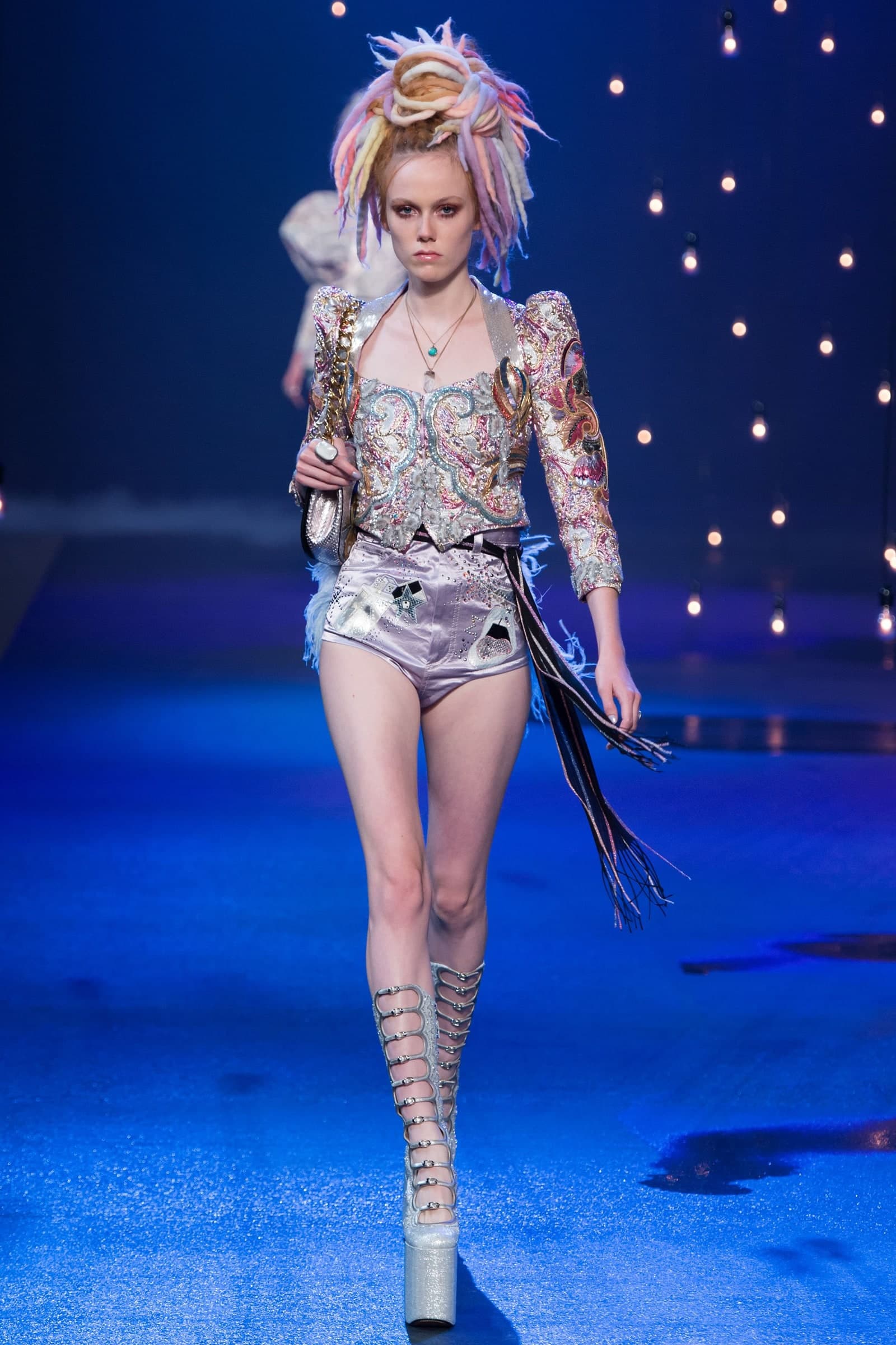 Marc Jacobs — Spring/Summer 2017 — Look 01